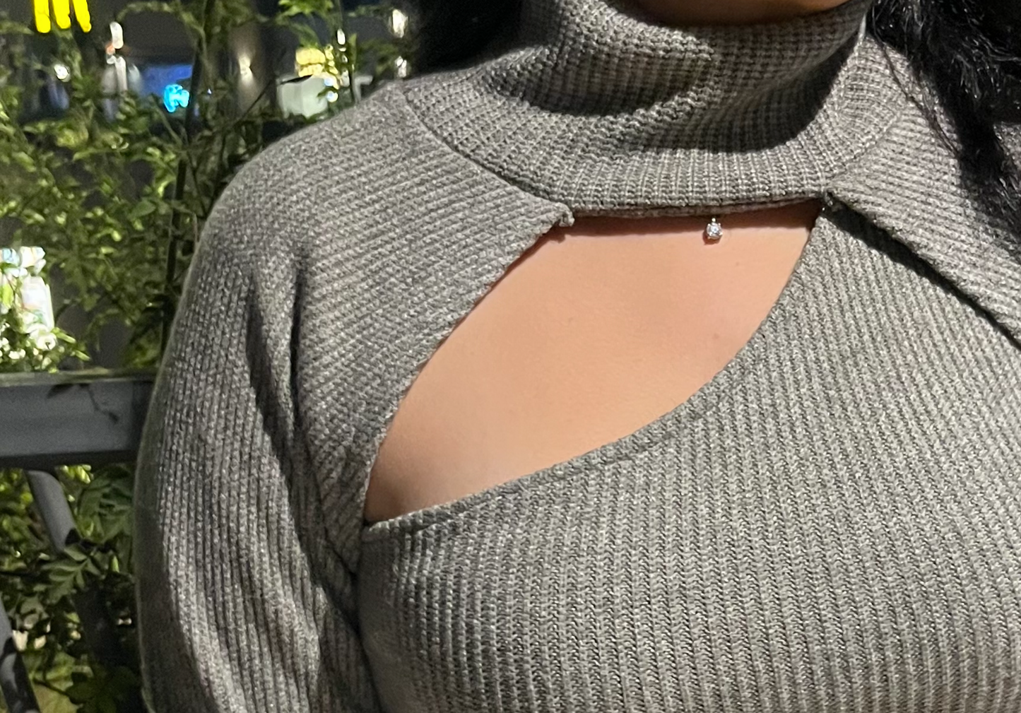 Ribbed Cut-Out Top
